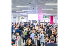 A crowd of people at ISM Cologne 2023.